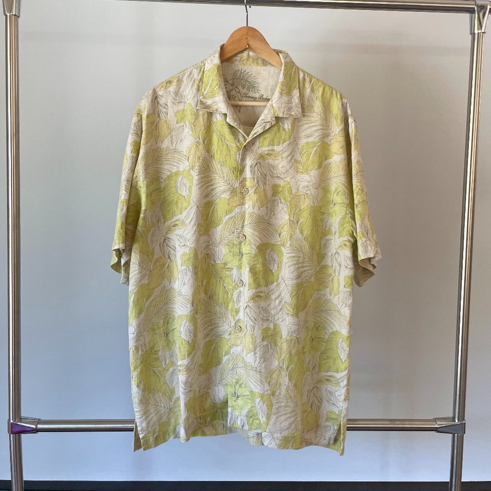 Tommy Bahama Size Large 100% Linen Tropical Floral Aloha Shirt